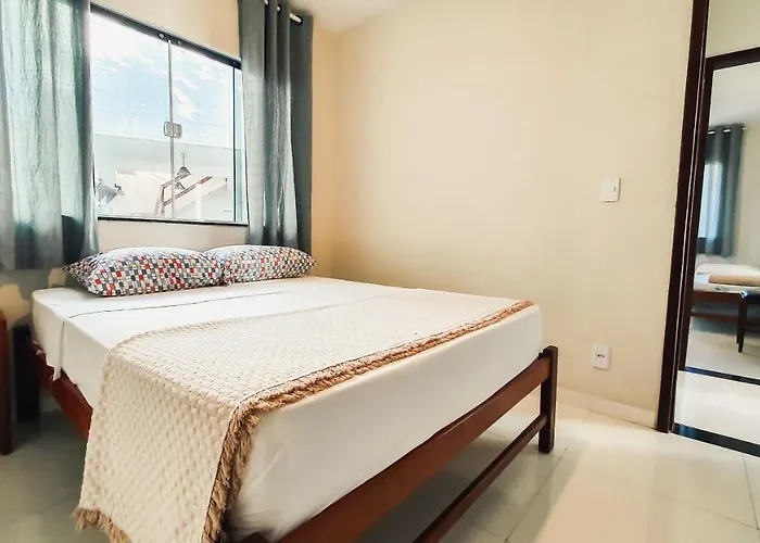 Casa Na Rua Do Pirui Em Arembepe Com Ar