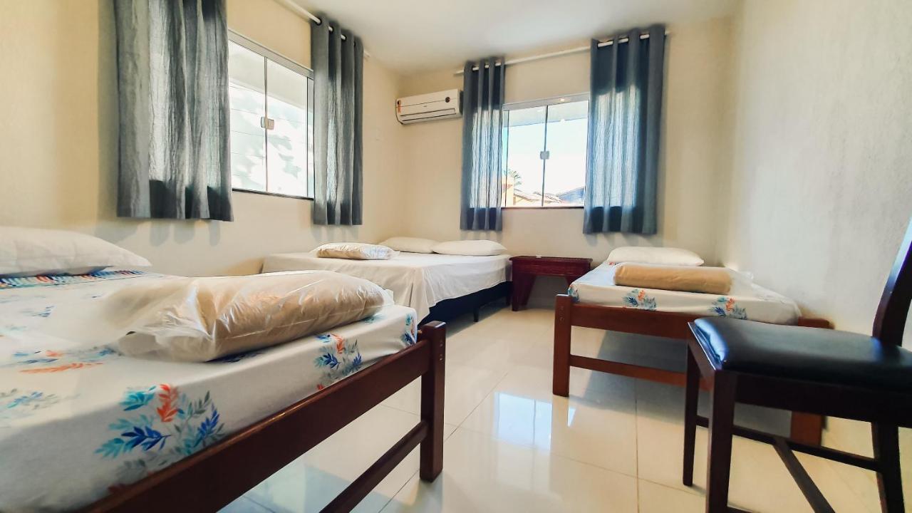 Casa Na Rua Do Pirui Em Com Ar *